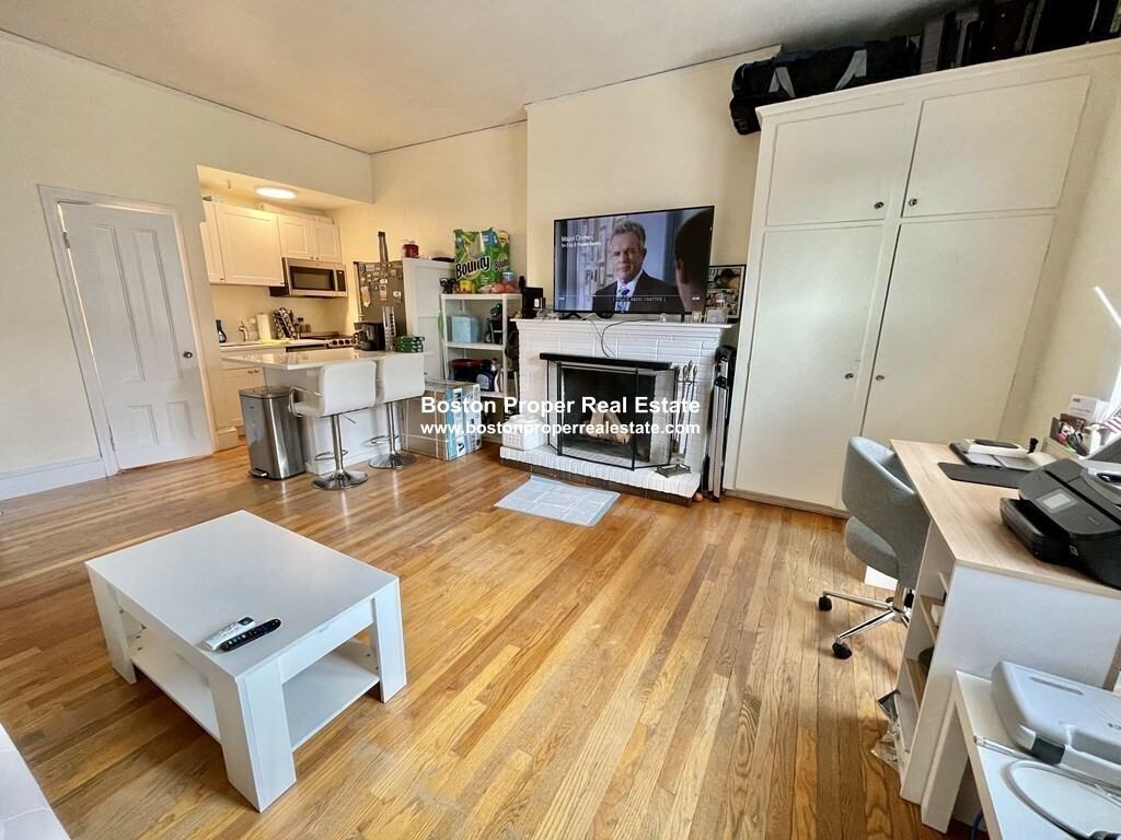 337 Beacon St #9 - Photo 2 of 6