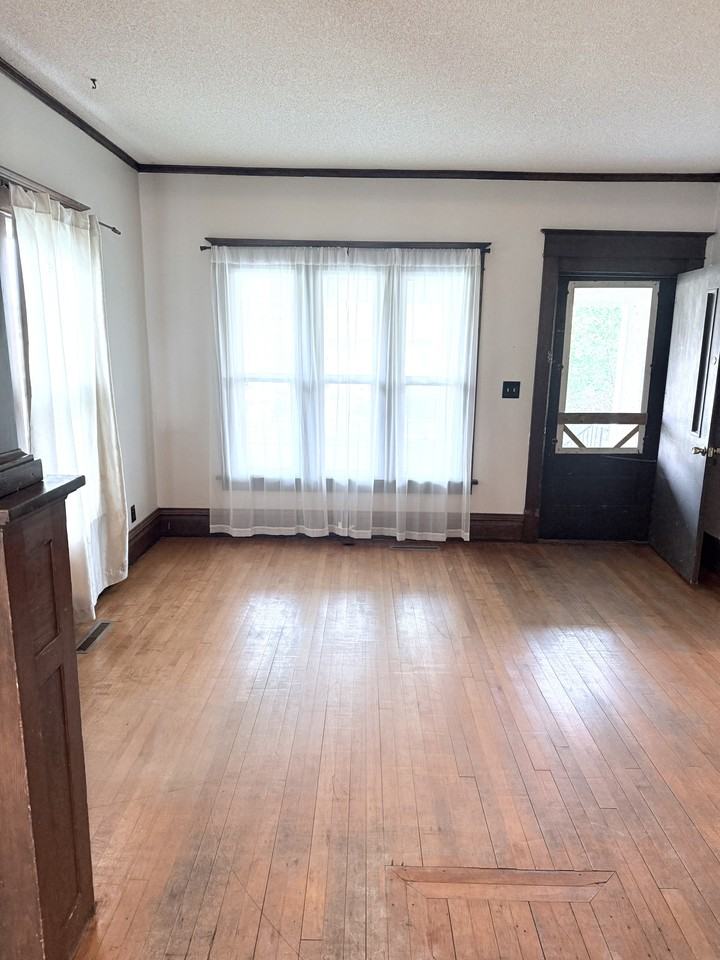 1318 Minnesota Ave Nw #NA - Photo 2 of 12