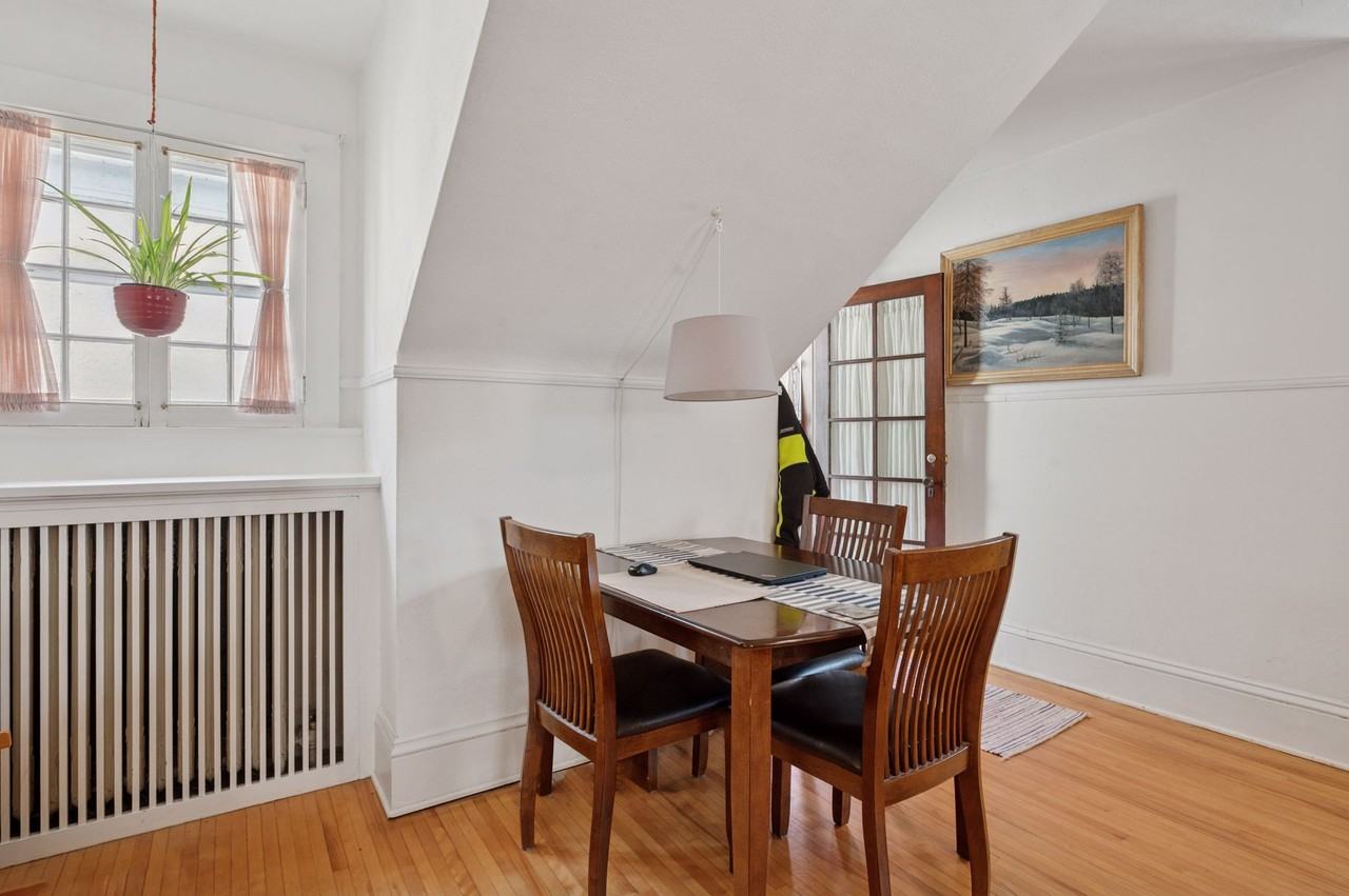 2601 Portland Ave - Photo 2 of 19