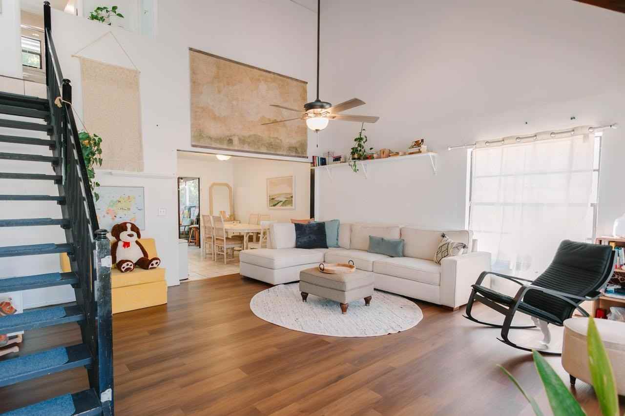 5416 Desoto Pl #NA - Photo 2 of 14