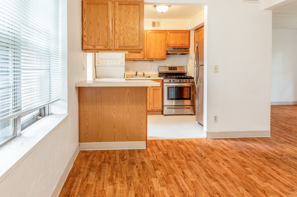 17 Sherman Ter #6 - Photo 3 of 13