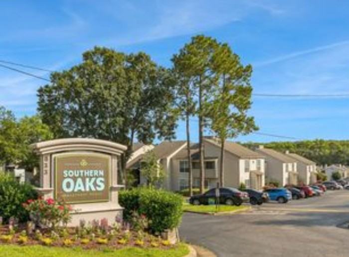 833 S University Blvd #1 - Photo 2 of 3