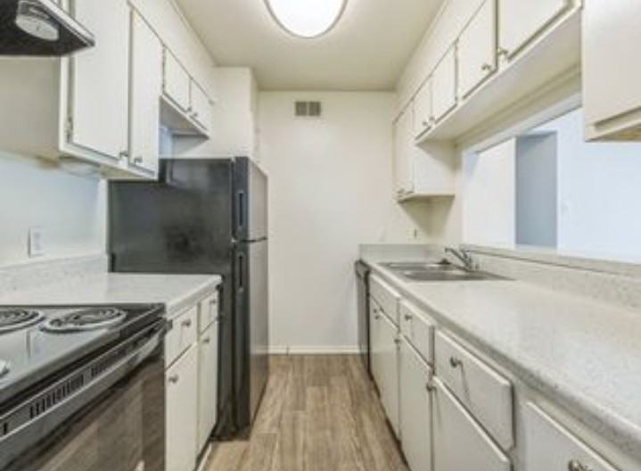 833 S University Blvd #1 - Photo 3 of 3