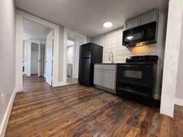 featured image of 656 Riverside Dr #4