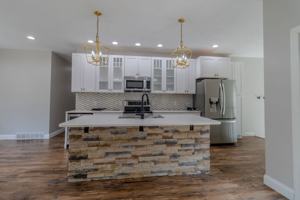 featured image of 745 Rose St