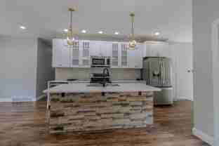 745 Rose St - Photo 1 of 1