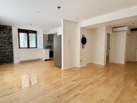 221 Rue de la Commune Ouest #101 - Photo 1 of 1