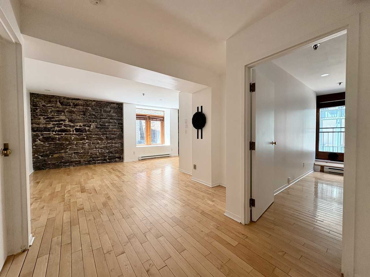 221 Rue de la Commune Ouest #101 - Photo 6 of 12