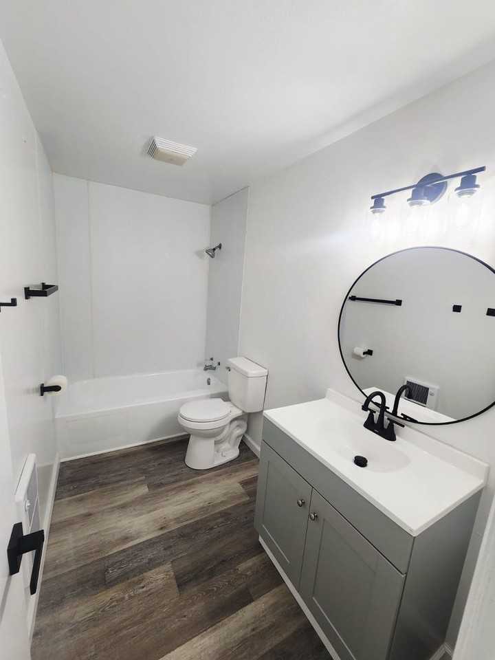 616 South Clay Street - Photo 3 of 20