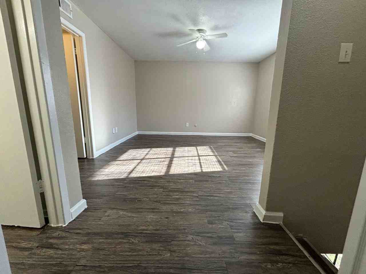 Spanish Hills Apartments - Photo 2 of 24