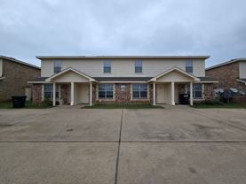 1305 Cavalry Lane #D - Photo 1 of 1