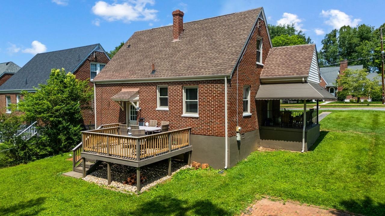 4600 Alabama Ave - Photo 2 of 39