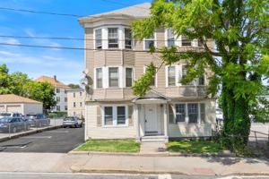 featured image of 1011 Dexter St