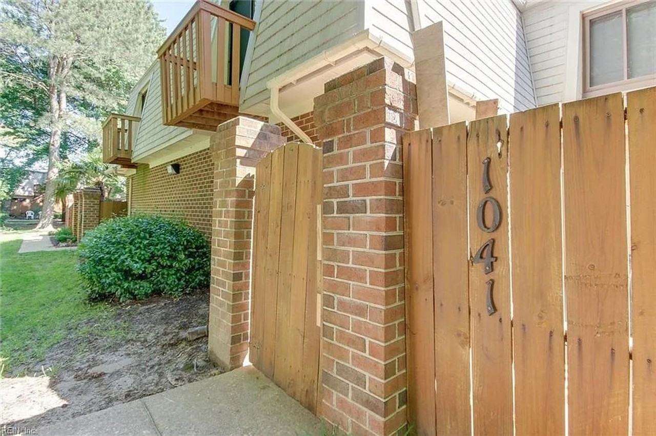 1041 Angler Ln - Photo 2 of 13