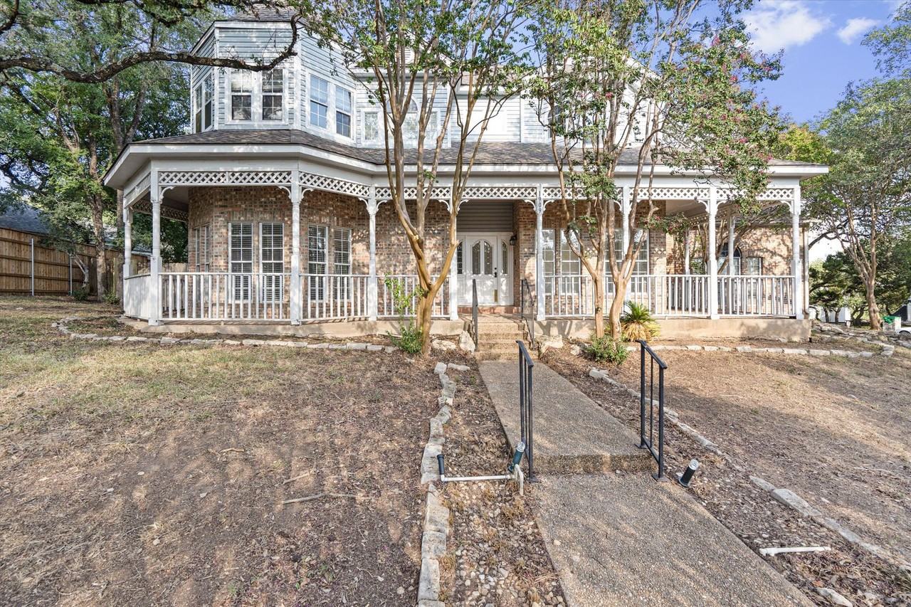 1909 Winter Park Rd - Photo 2 of 50