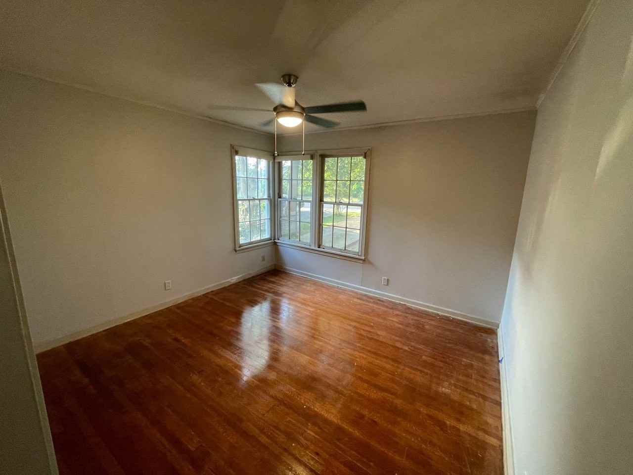 723 Olive Street - Photo 2 of 10