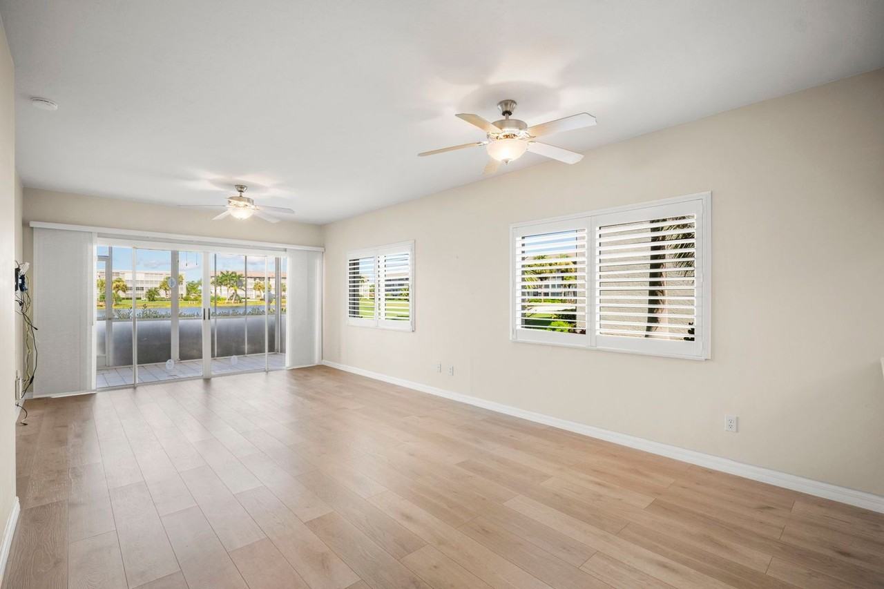 14891 Hole In 1 Cir #110 - Photo 6 of 34