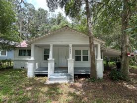 1004 Se 7th Ave - Photo 1 of 1