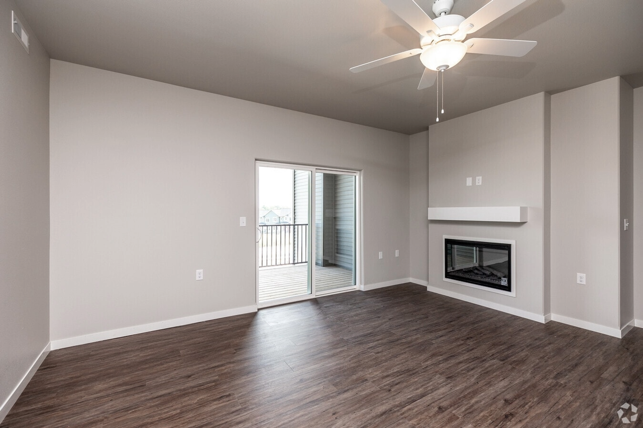 The Horizons 202 Sycamore Dr. - Photo 3 of 24
