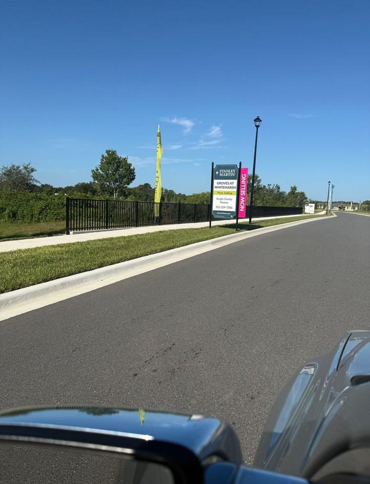 10128 Huntingnet Way - Photo 2 of 22