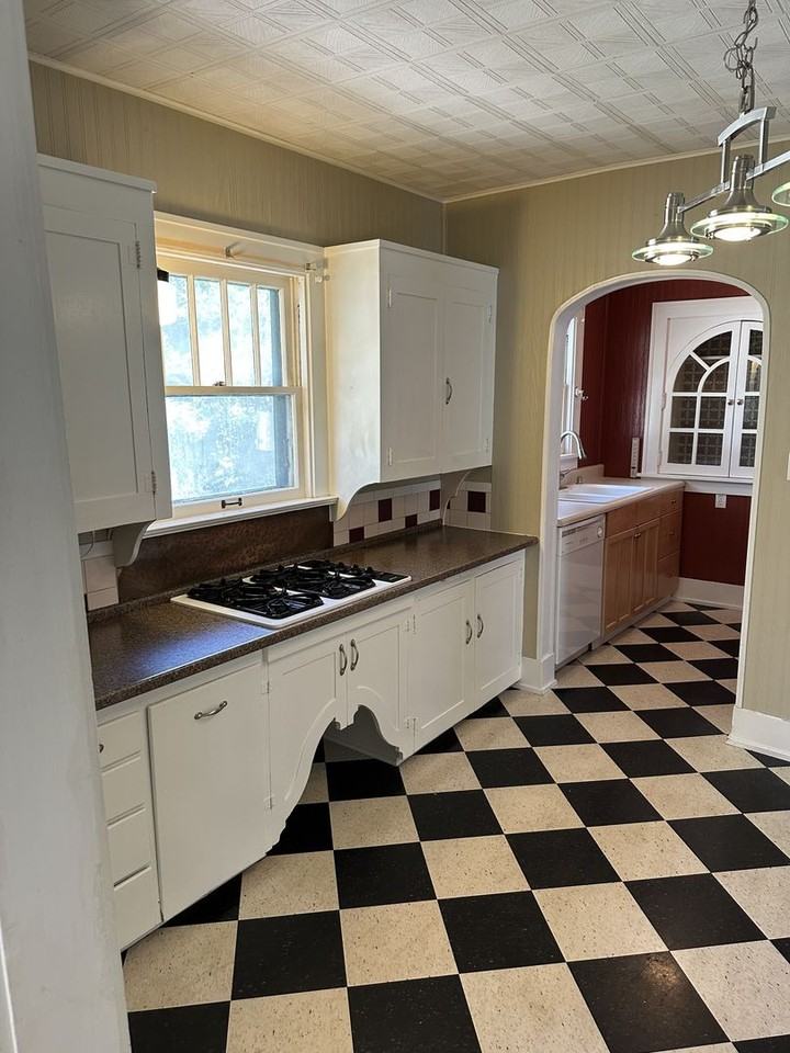 11 15th St N - Photo 6 of 25