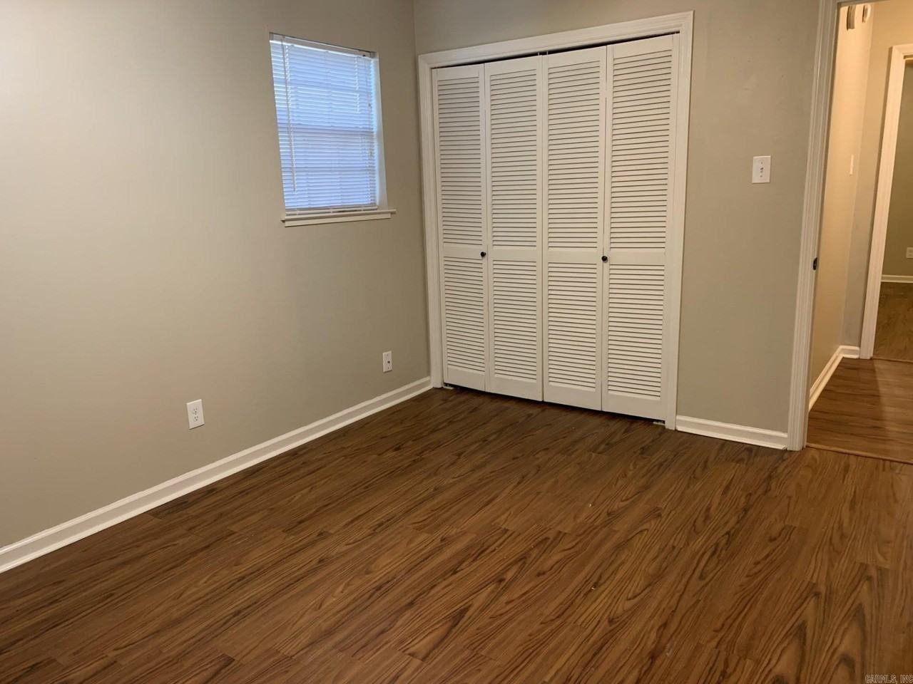 12601 Pleasant View Dr - Photo 7 of 10