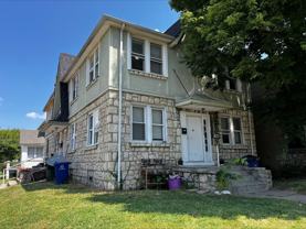 738 N Dawson Ave - Photo 1 of 1