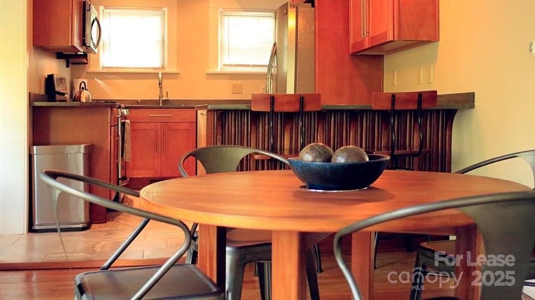 10 Coleman Ave - Photo 5 of 13