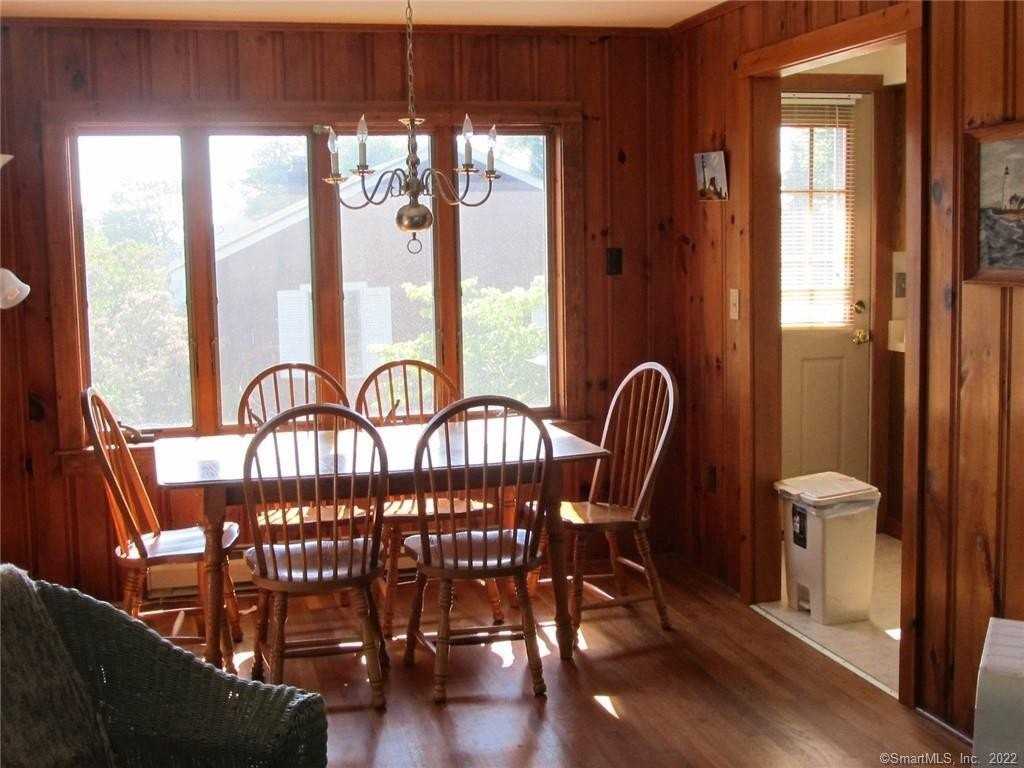 34 Brightwater Rd - Photo 6 of 8