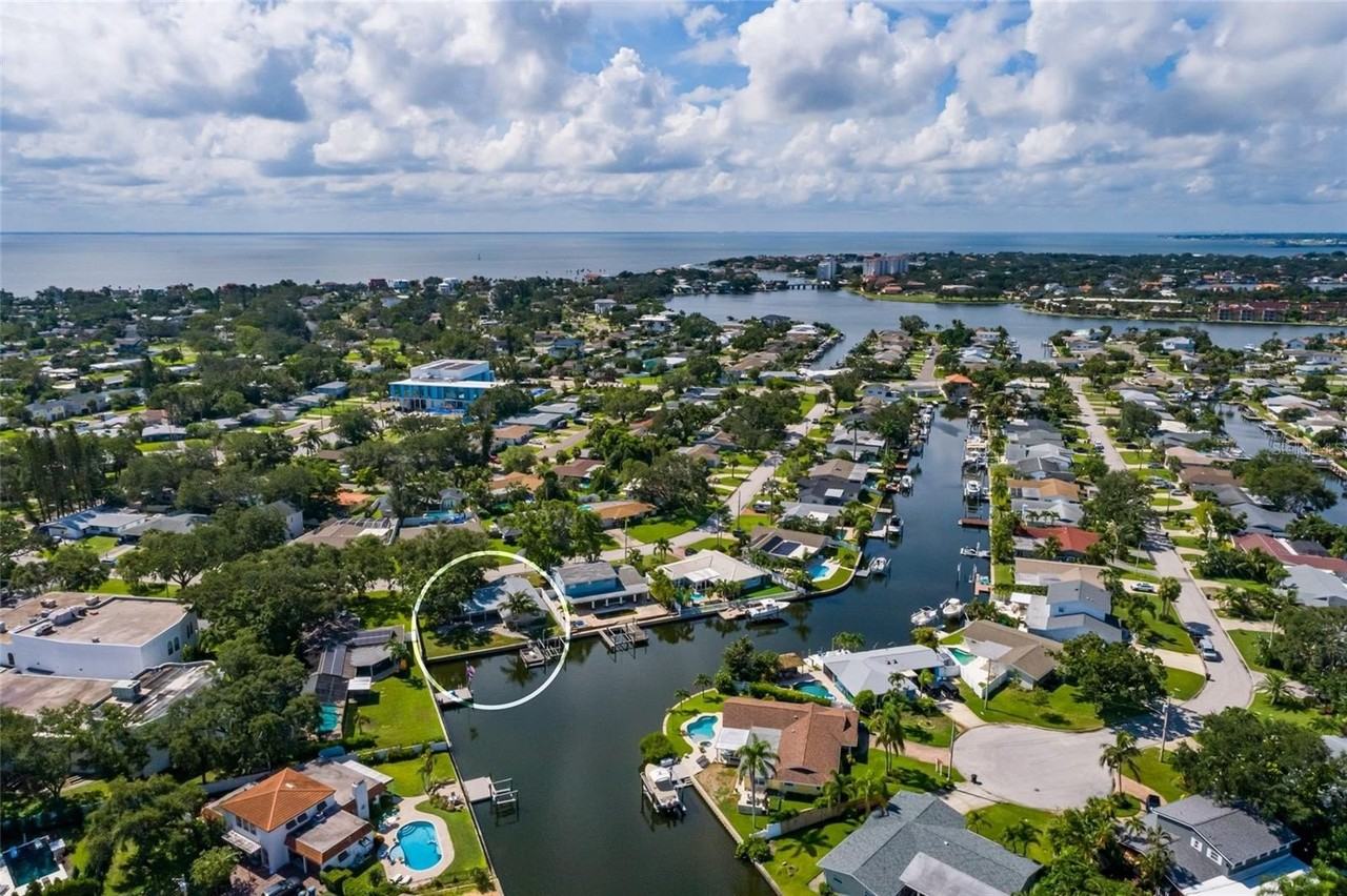 4342 14th Way Ne - Photo 4 of 30