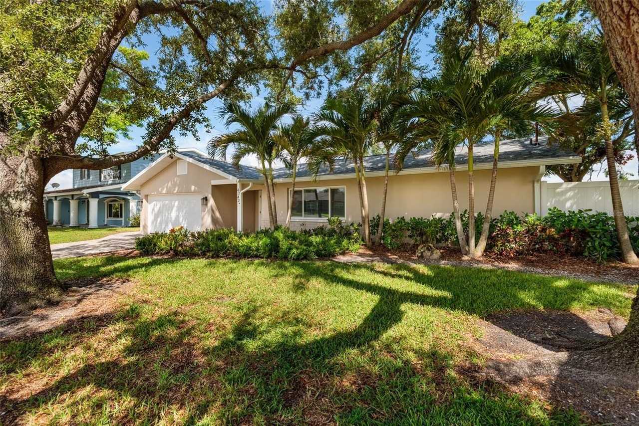 4342 14th Way Ne - Photo 6 of 30