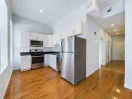 featured image of 137 Monticello Ave #2