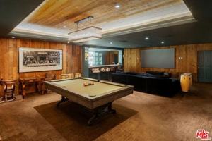 featured image of 9135 Hazen Dr