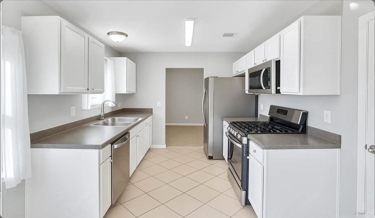 Ridge Creek Dr - Photo 2 of 18