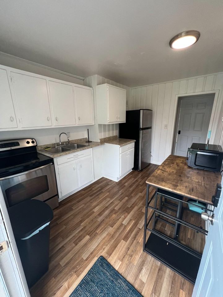 Georgia Avenue - Photo 2 of 4