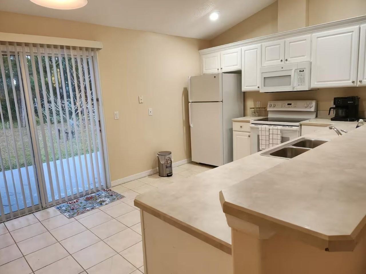 Bunker Knolls Ln - Photo 3 of 17