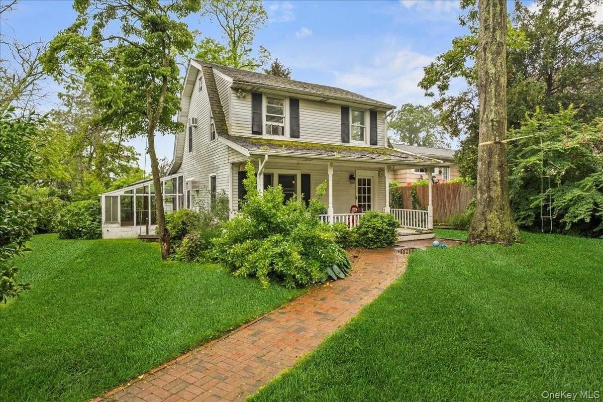 1 Finnin Pl - Photo 3 of 29