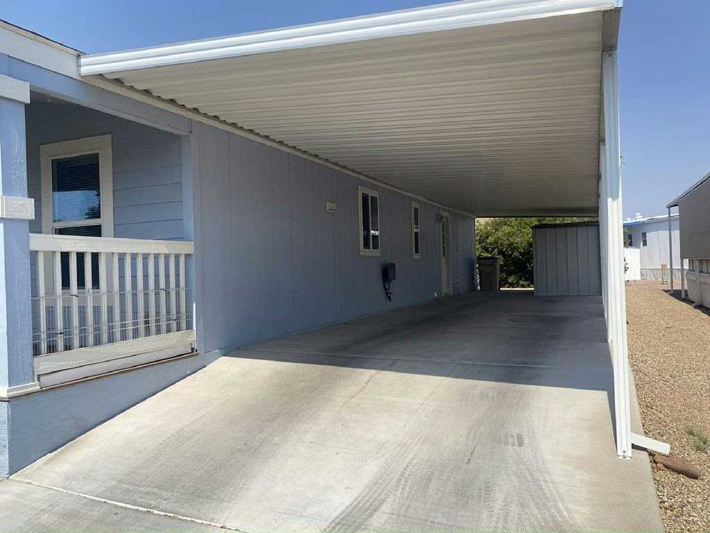 16608 N 1st Ln #0142 - Photo 7 of 9