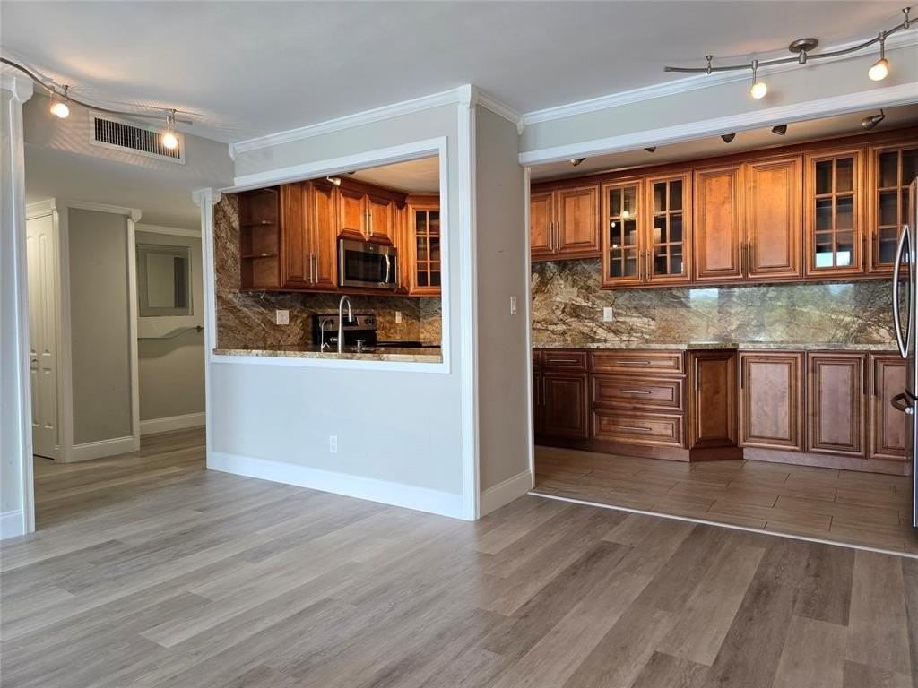 1350 River Reach Drive #305 - Photo 6 of 39