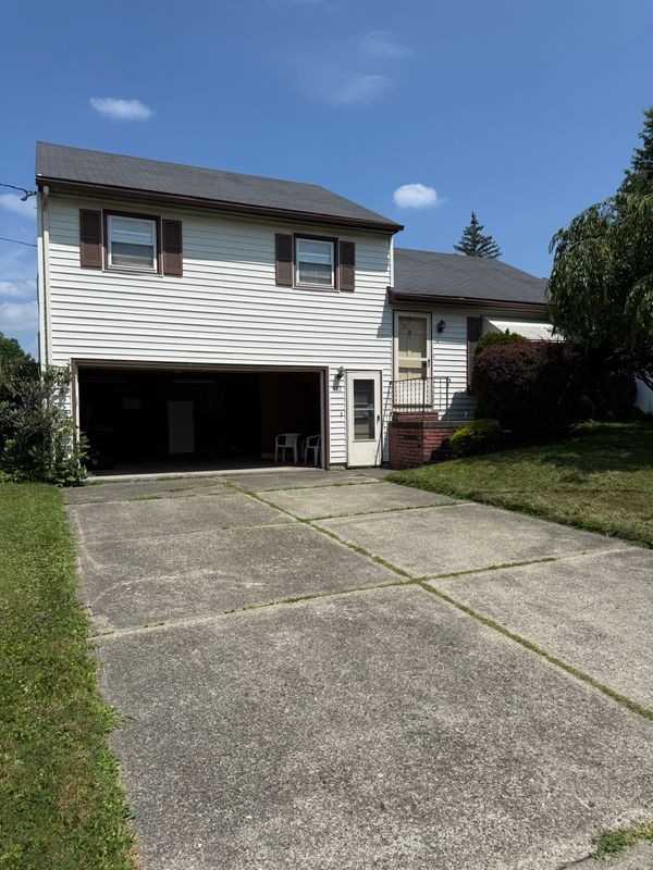 222 Indiana Avenue - Photo 2 of 31