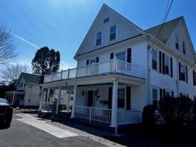 51 Beach St #2R - Photo 1 of 1