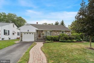 436 Edgewood Dr - Photo 1 of 1