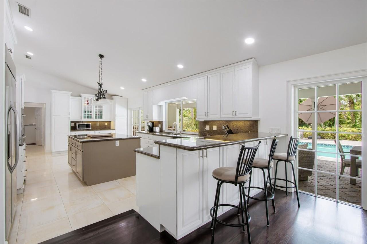 12327 Quercus Ln - Photo 6 of 20