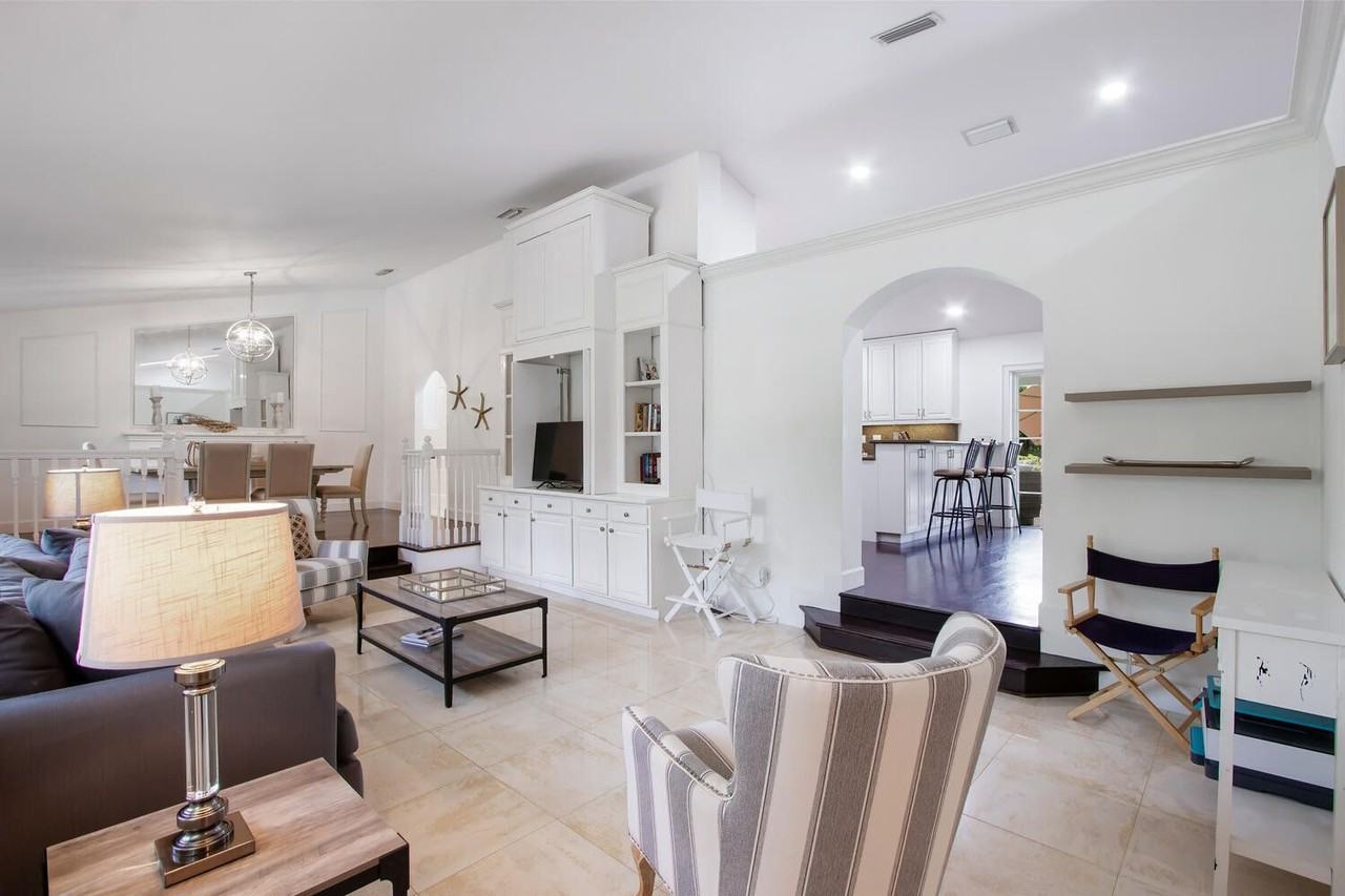 12327 Quercus Ln - Photo 4 of 20