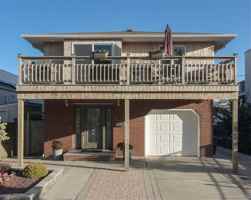 featured image of 458 W Chester St