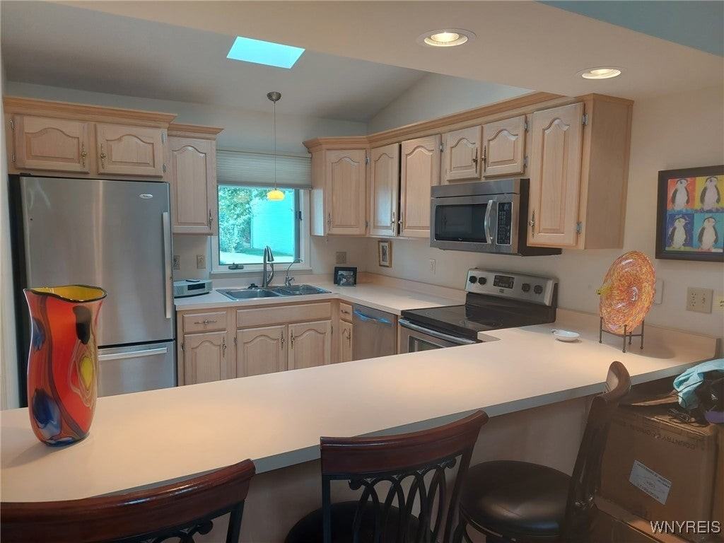 1 Sweet Bay Ln - Photo 4 of 11