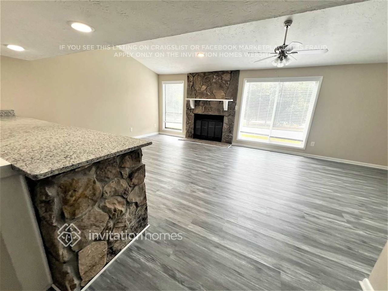 5006 Stoney Point Cir - Photo 5 of 18