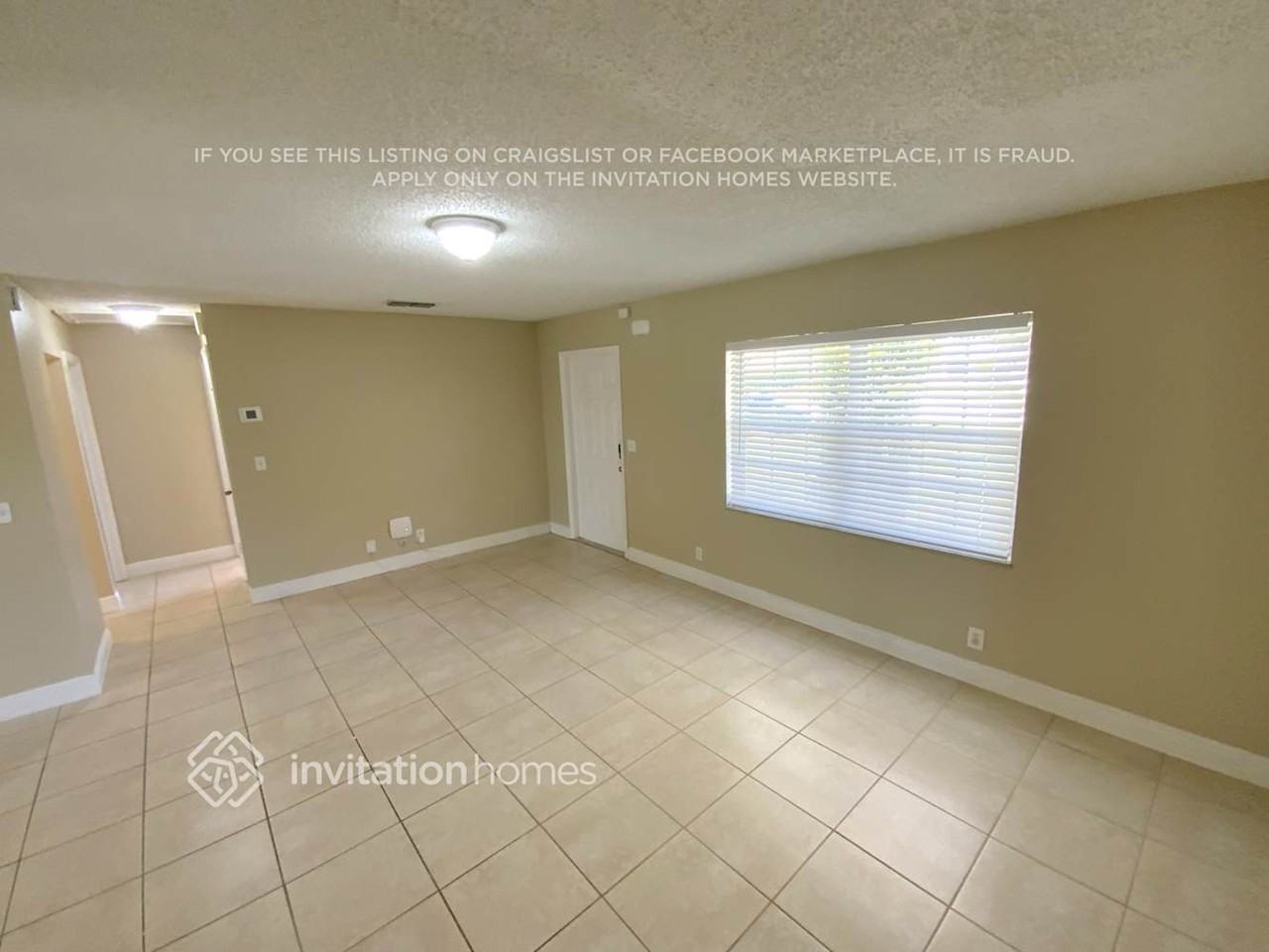 19591 Colorado Cir - Photo 3 of 15