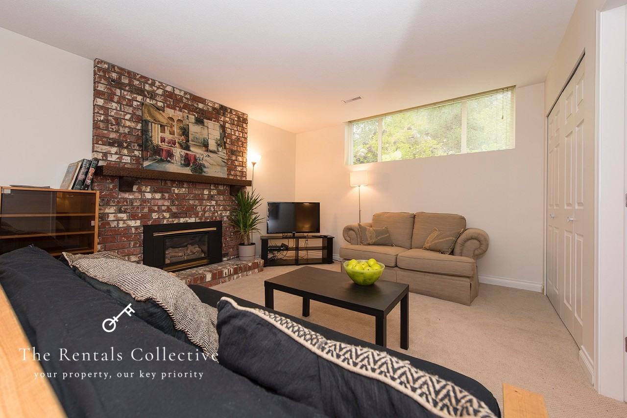 5475 Cortez Crescent - Photo 5 of 12