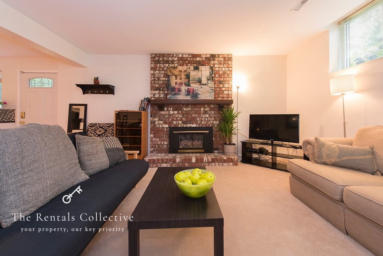 5475 Cortez Crescent - Photo 4 of 12